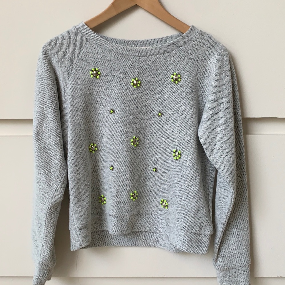 GIANNI Bini shimmering top sweater size small